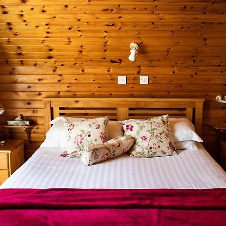 Half Door Cottage ดูลิน ภายนอก รูปภาพ