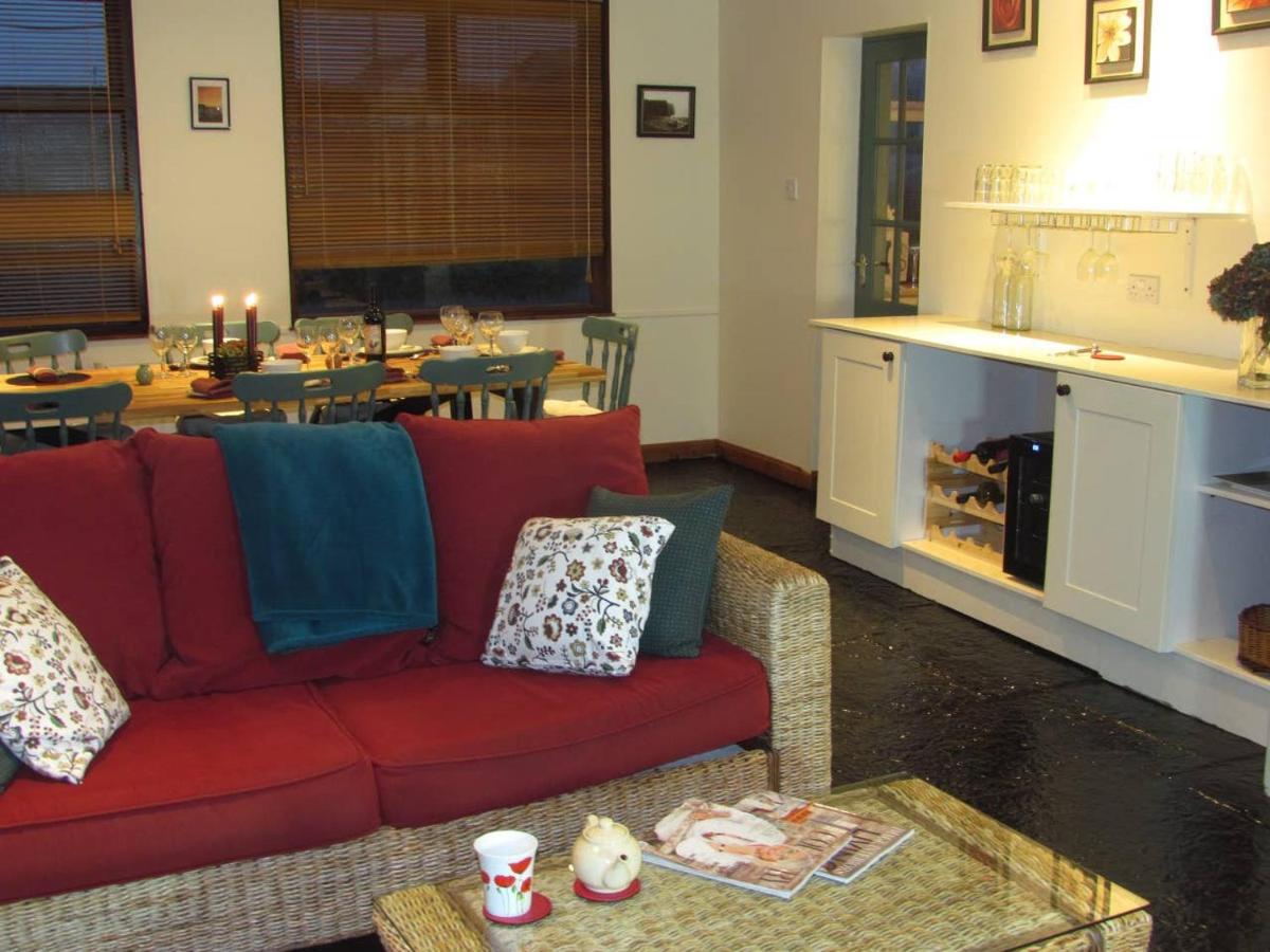 Half Door Cottage ดูลิน ภายนอก รูปภาพ