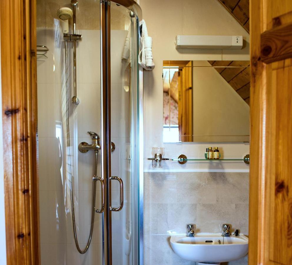 Half Door Cottage ดูลิน ภายนอก รูปภาพ